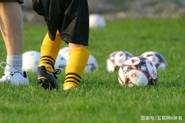 足球报：段刘愚很可能加盟云南玉昆，泰山有必要补强1-2人